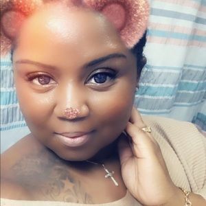 Meet your Posher, Patricia